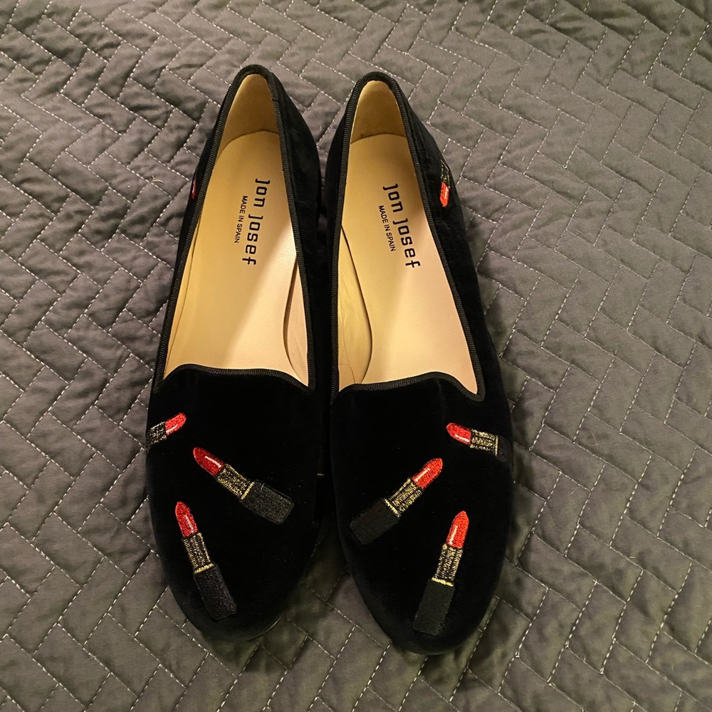 Jon Joseph black velvet lipstick flats